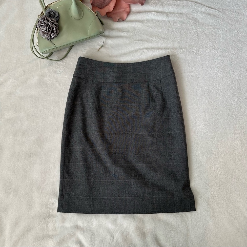 Banana Republic Factory Gray Pencil Skirt